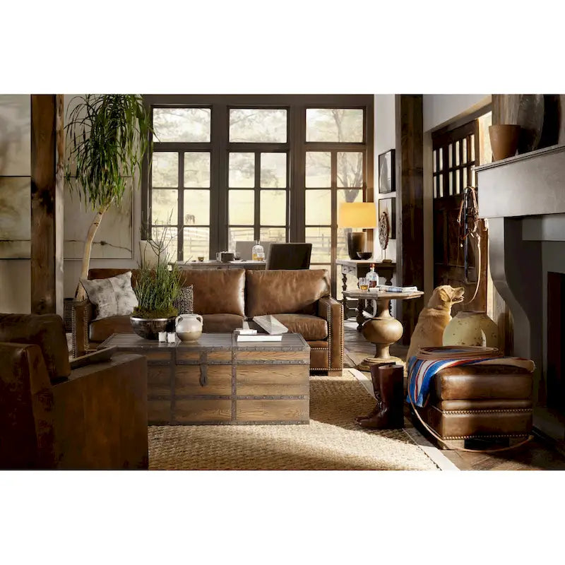 Table d'appoint en peuplier Mason de 25 po de large Hooker Furniture de la collection Hill Country