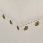 Grand banc de rangement avec clous décoratifs, tissu en lin