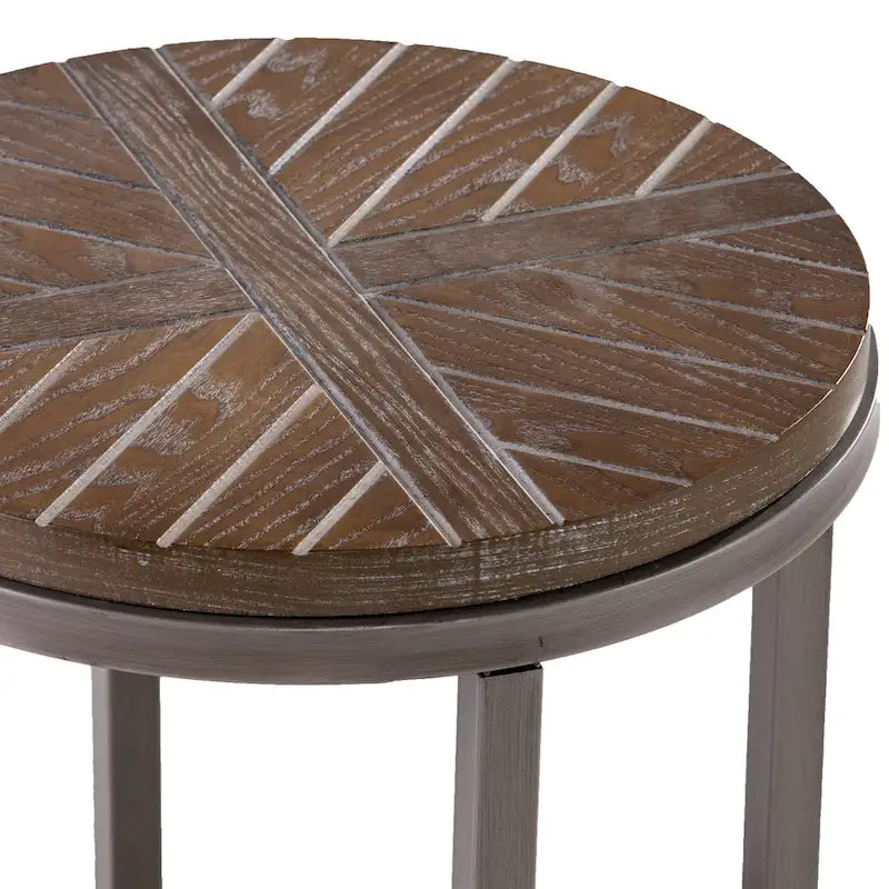 Table d'appoint ronde en bois marron industriel avec étagère SEI Furniture Kenya
