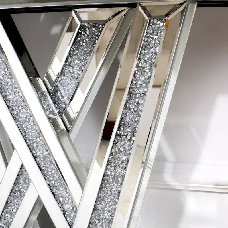 Console moderne argentée avec incrustation de diamants concassés