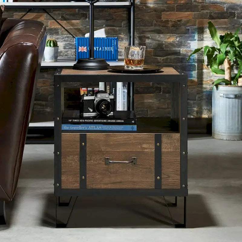 Table d'appoint industrielle en chêne avec 1 tiroir, 43 cm, de Denhour (DH BASIC)
