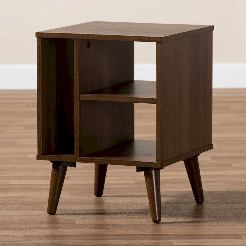 Table d'appoint moderne en noyer Carson Carrington Bankekind