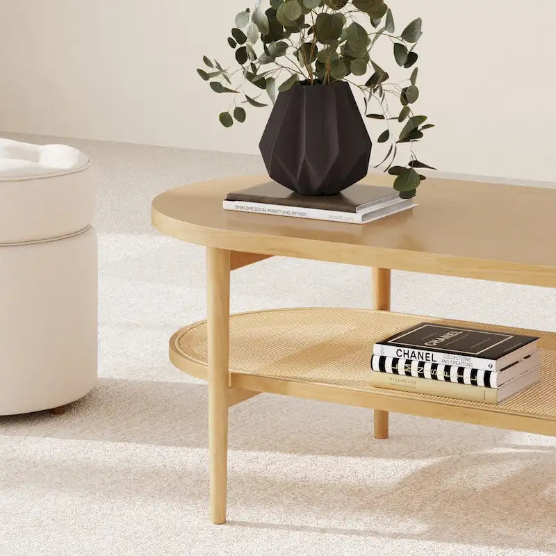 Table basse ovale à 2 niveaux Nathan James Sonia Bohemian en bois clair avec étagère de rangement en rotin