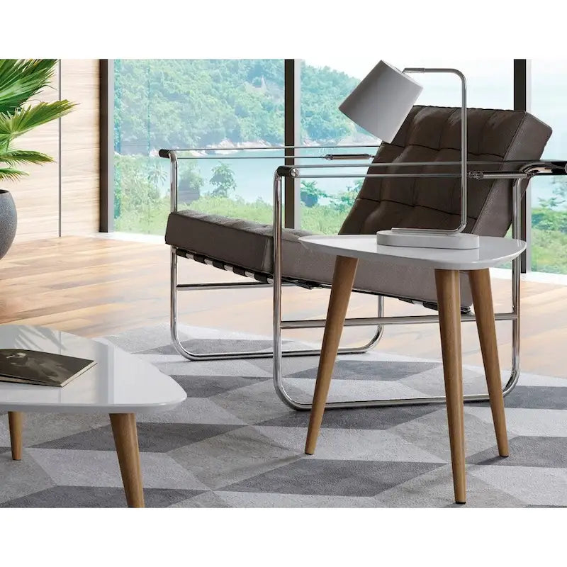 Table d'appoint triangulaire haute Utopia 19.88 avec pieds évasés en bois