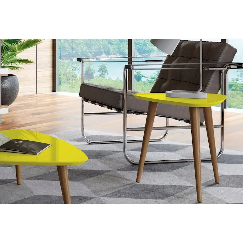 Table d'appoint triangulaire haute Utopia 19.88 avec pieds évasés en bois