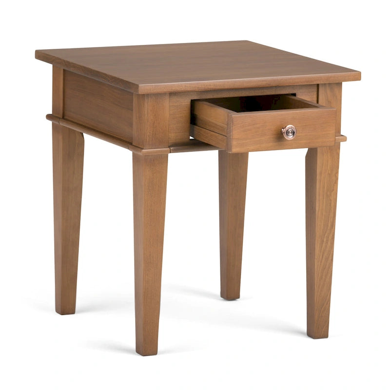 Table d'appoint carrée de transition WYNDENHALL Sterling en BOIS MASSIF de 45,7 cm de large - 45,7 L x 45,7 P x 50,8 H