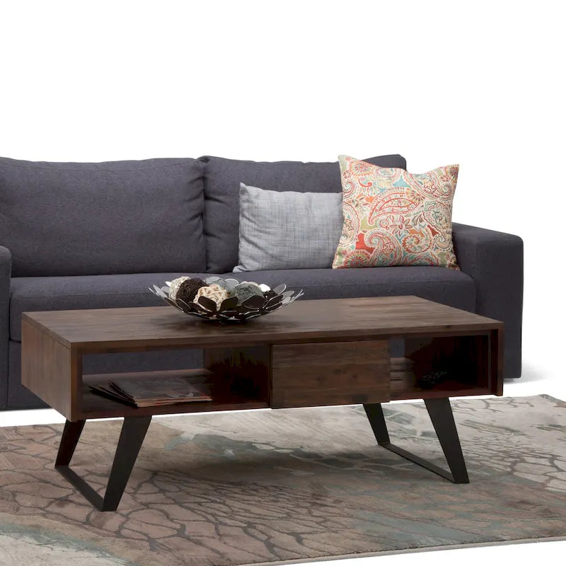 Table basse moderne rectangulaire WYNDENHALL Mitchell en BOIS MASSIF et métal, 48 pouces de large - 48 L x 22 P x 18 H
