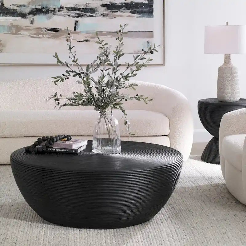 Table basse en rotin noir Uttermost Bongo - 44W x 16H x 44D