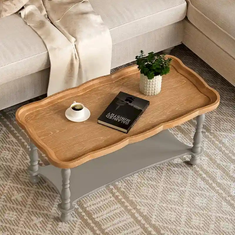 Table basse de style ferme française avec plateau et étagère naturels