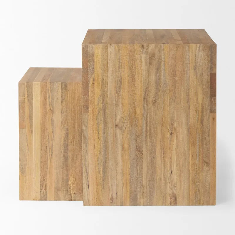 Tables d'appoint gigognes carrées en bois massif marron clair Chloe (lot de 2) - 20L x 20P x 24H