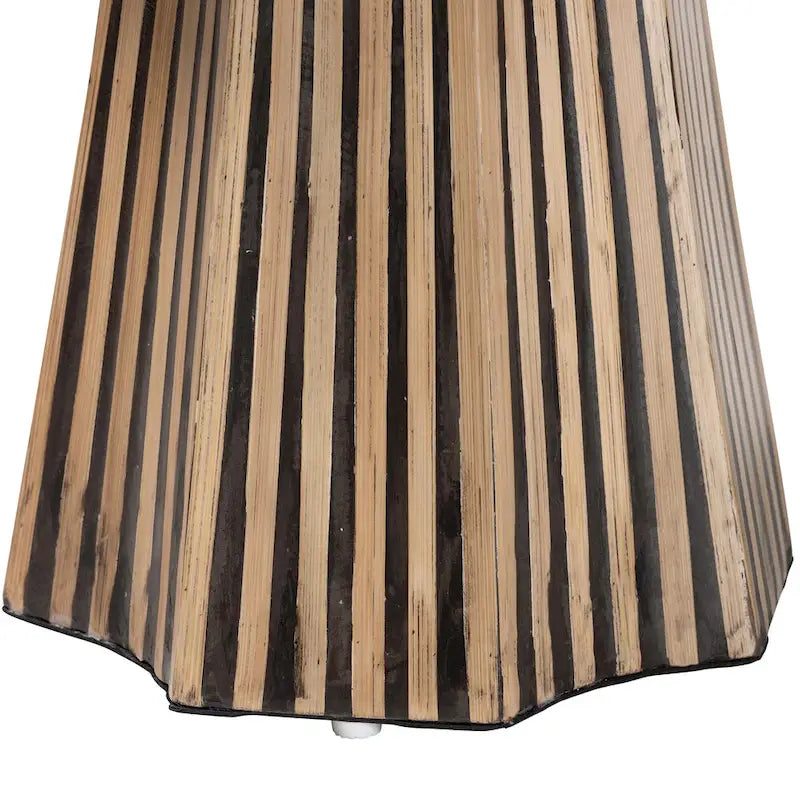 Table d'appoint en bambou Devika bicolore marron foncé et naturel, style bohème moderne