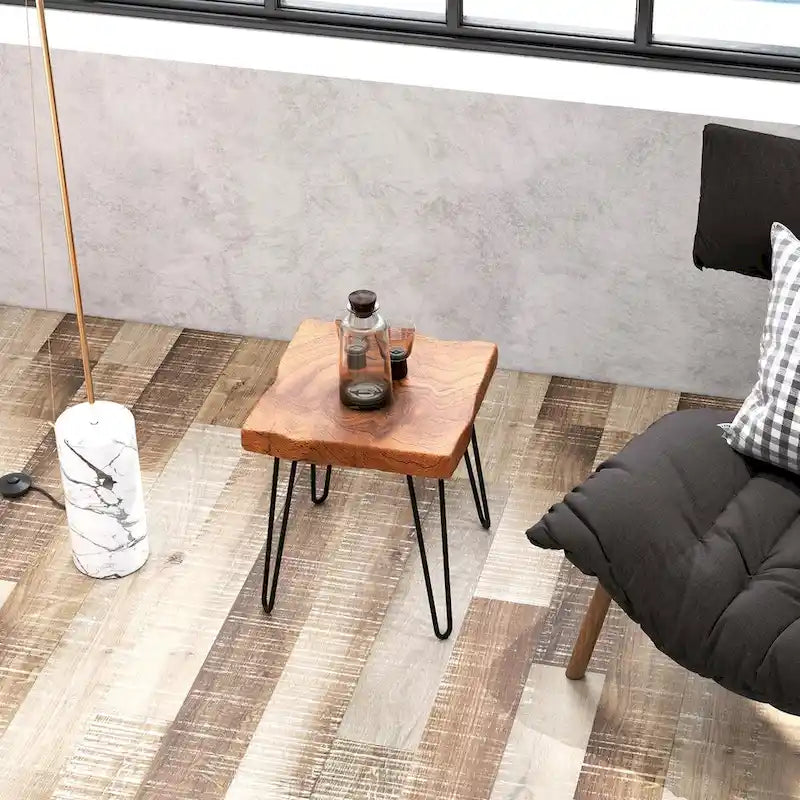 Table d'appoint en teck recyclé