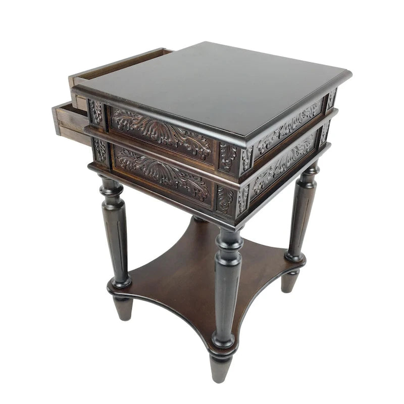 Table d'appoint à 2 tiroirs avec sculptures complexes et étagère inférieure ouverte, marron