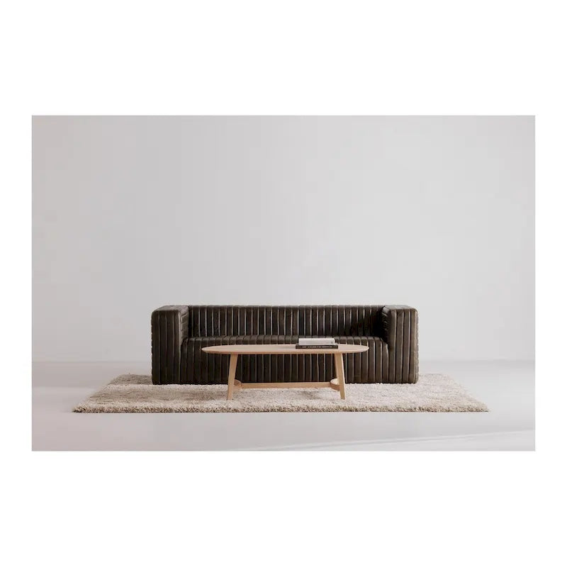 Table basse Aurelle Home Tyier en chêne massif de style moderne du milieu du siècle - 54 L x 17 H x 28 P