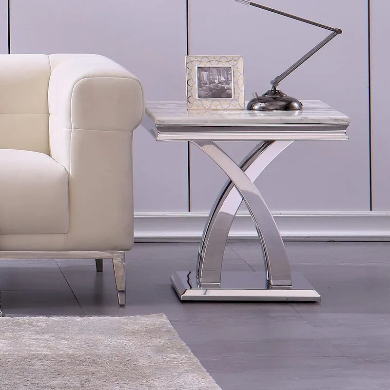 Table d'appoint en métal moderne avec plateau carré brillant et piètement en croix
