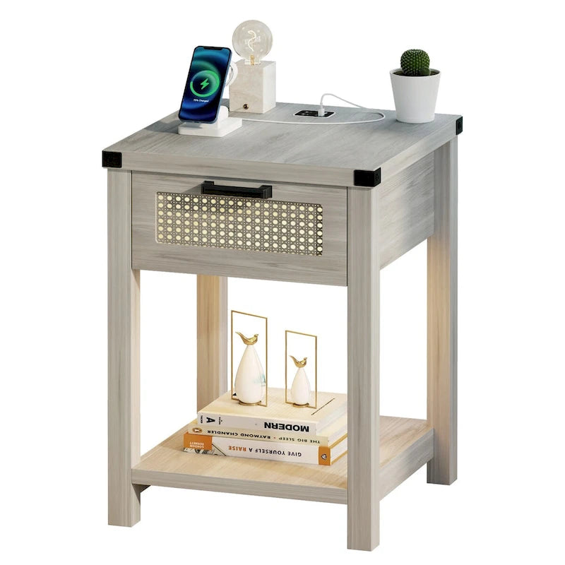 Table d'appoint avec lampe et station de recharge