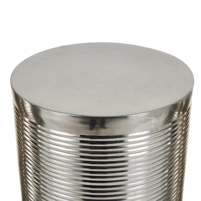 Table d'appoint latérale en métal côtelé ou en métal nervuré - Lot de 3, argent ou or - Roche River Decor