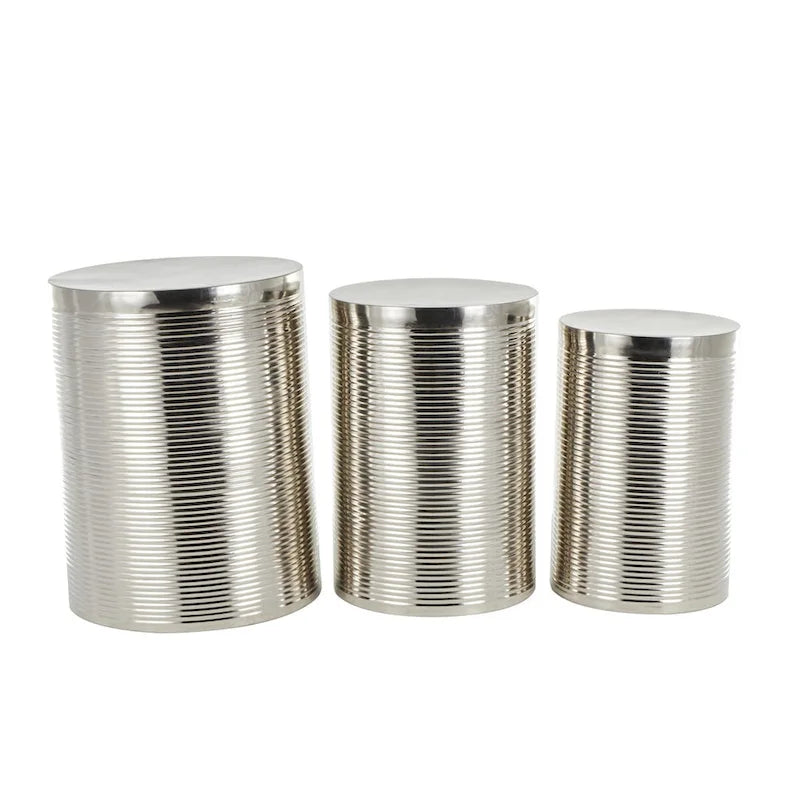 Table d'appoint latérale en métal côtelé ou en métal nervuré - Lot de 3, argent ou or - Roche River Decor