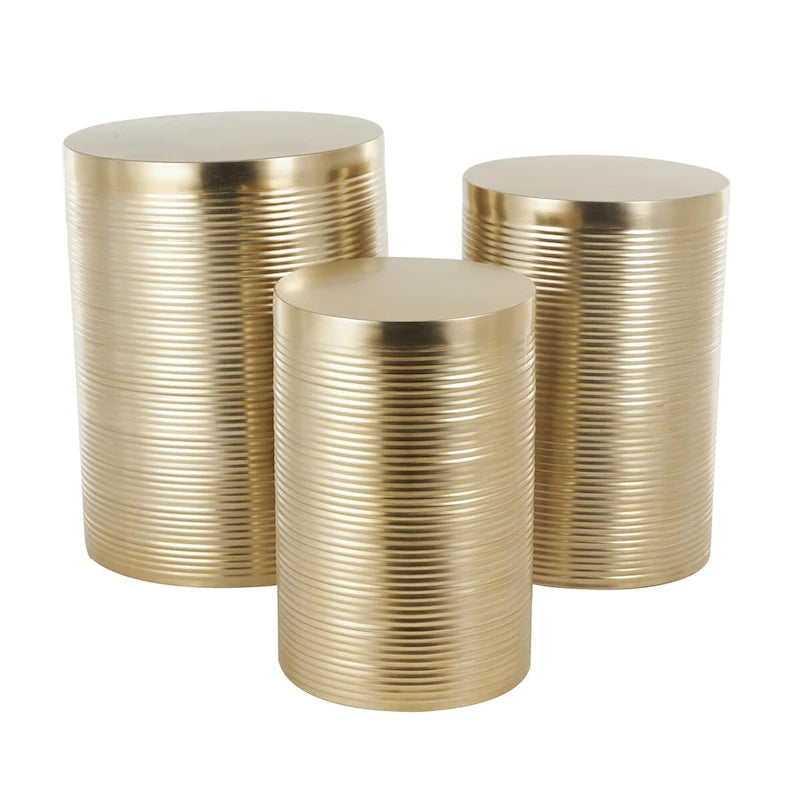 Table d'appoint latérale en métal côtelé ou en métal nervuré - Lot de 3, argent ou or - Roche River Decor