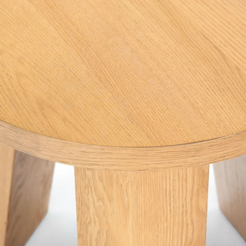 Table d'appoint en bois Julianna SAFAVIEH Couture - 20Wx20Px22H